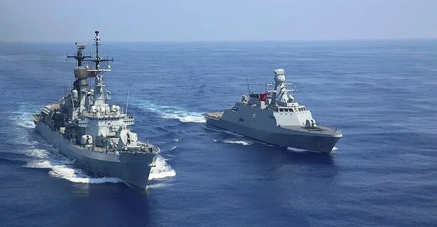 2022 FIFA Dünya Kupası için yola çıkan Türk askeri gemisi Katar'a ulaştı