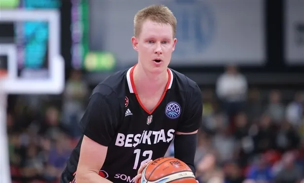 Beşiktaş'ta şok! Buva sözleşmesini feshetti-2
