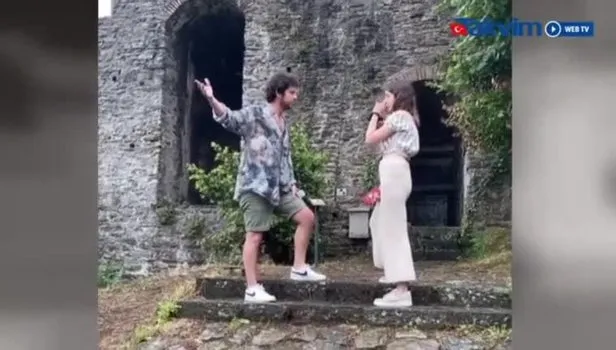 Güzel oyuncu Damlasu İkizoğlu'nun sevgilisi kim merak ediliyordu o da ünlü bir oyuncu çıktı!