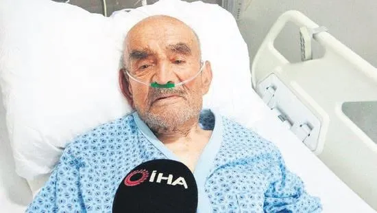 kagithanede-500-bin-liralik-soygun-yapan-kadini-polis-bacagindaki-dovmeden-taniyarak-tespit-etti-1655153094233.jpeg Kağıthane'de 500 bin liralık soygun yapan kadını, polis bacağındaki dövmeden tanıyarak tespit etti-5