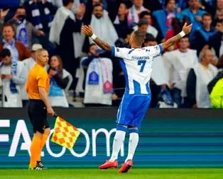 Bayern’e Q7 çarptı Porto destanı