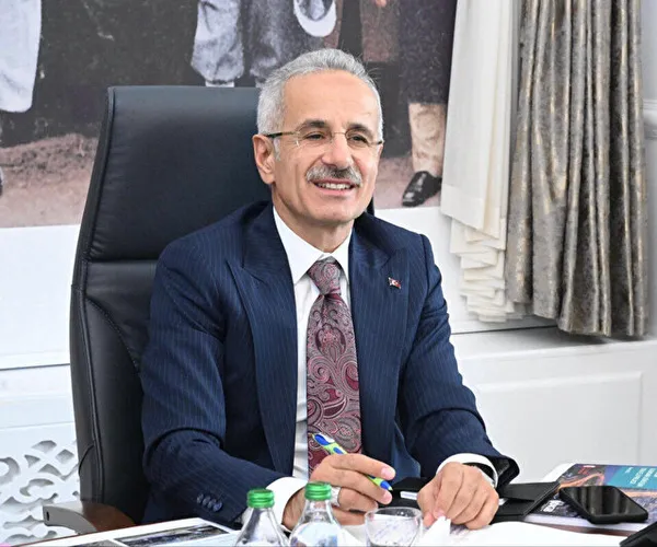 Son dakika: Ulaştırma ve Altyapı Bakanı Abdulkadir Uraloğlu müjdeyi duyurdu! Trabzon'a yeni havalimanı geliyor-4