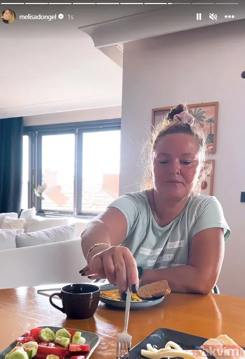 Melisa Döngel annesini paylaştı "Güzellik genetik" dedirtti! İşte Melisa Döngel'in Rus annesi! O da tıpkı Neslihan Atagül gibi... - 21