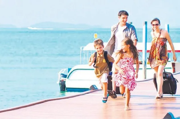 Antalyalı turizmcilerin yüzü gülüyor! Başta Almanya olmak üzere bir çok Avrupalı vatandaş Türkiye'ye yöneldi