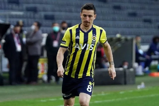 Özel Haber I Fenerbahçe'de Mert Hakan vites yükseltti! 27 yıl sonra en iyisi olabilir