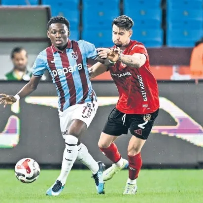 Gaziantep’ten çifte kanca