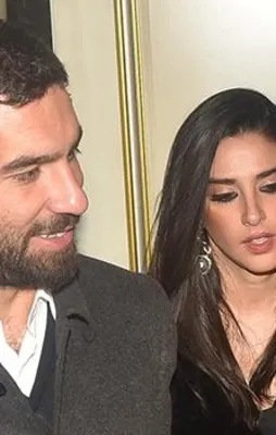 Arda Turan'dan sürpriz açıklama: 'Ayrıldık!'