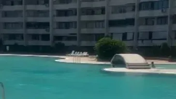 "28 Şubat" kafasındakilerin "havuz" problemi! Mersin'deki skandalda yeni gelişme: Site yöneticisi hakkında yakalama kararı