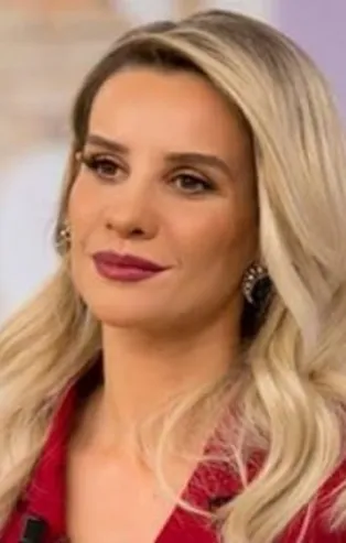 Esra Erol'da Vahide Teyze'yi arayan Süper Lig futbolcusu kim?