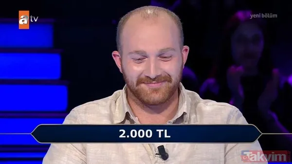 Kenan İmirzalıoğlu'nun sunduğu Kim Milyoner Olmak İster'de duygu dolu anlar! Süper Baba dizisinde Şevket Altuğ’un canlandırdığı Fiko… - 47