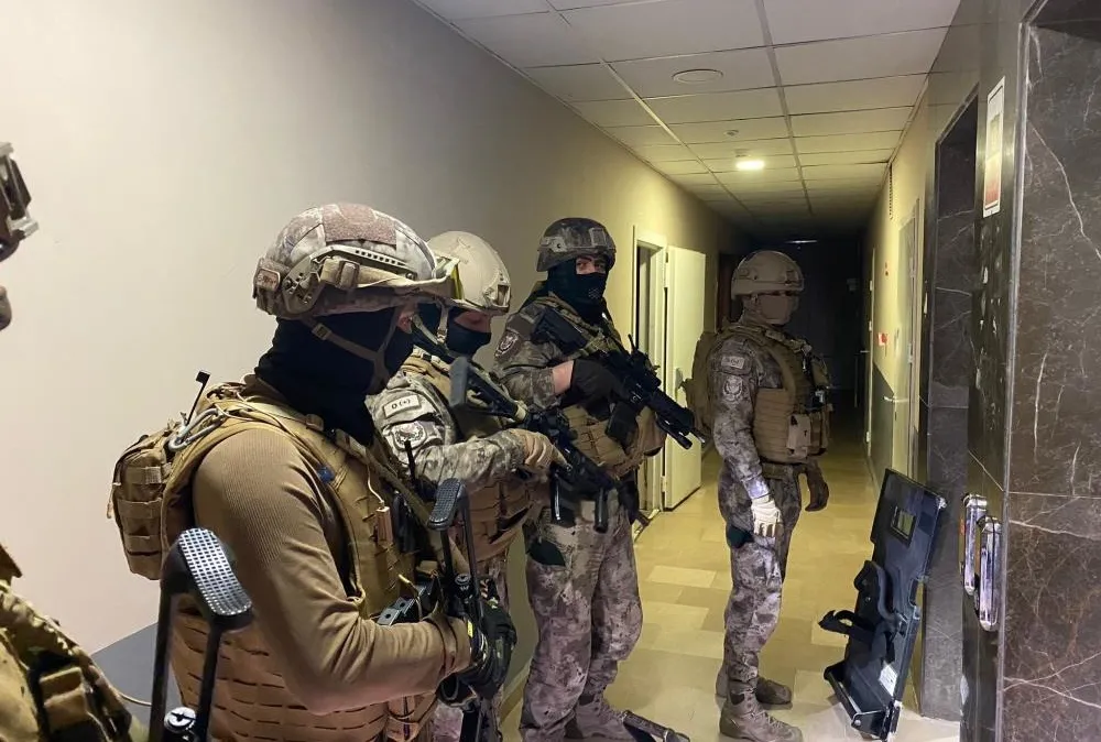 18 ilde siber dolandırıcılık operasyonu