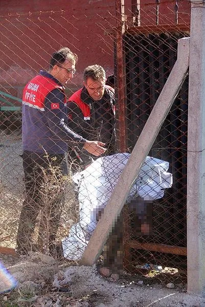 Son dakika: Tel Abyad'daki patlamada kahreden detay! İki kardeş bir gün arayla öldü...-4