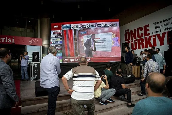 CHP Genel Merkezi'nde hüzün hakim-1