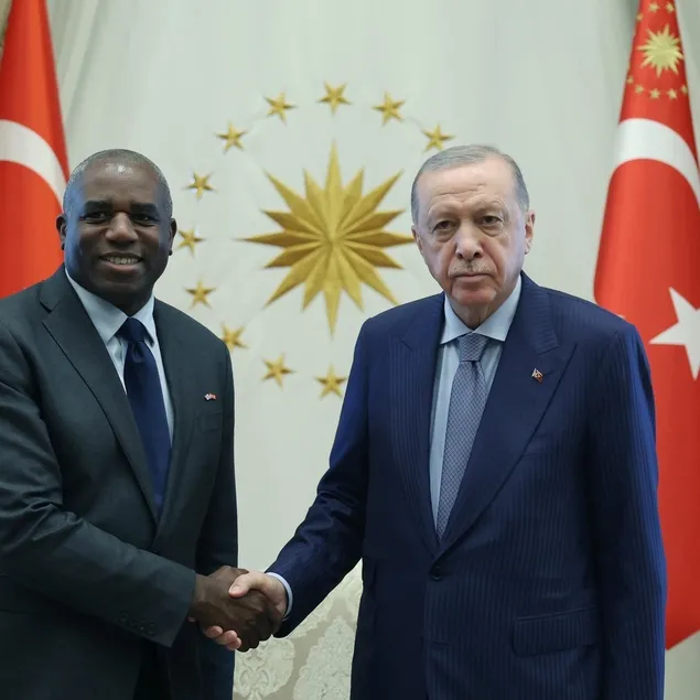 İngiltere Dışişleri Bakanı Külliye’de