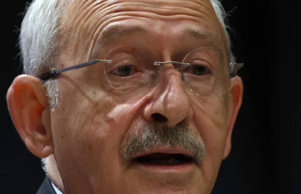 CHP'de baba-oğul kavgası başladı! Ekrem İmamoğlu 40 ilin desteğini aldı, Kemal Kılıçdaroğlu "MYK" temizliğine hazırlanıyor-11