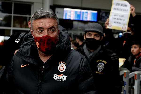 burak-elmas-ve-domenec-torrent-diken-ustunde-alanyaspor-karsisinda-kotu-sonuc-galatasarayi-karistirabilir-1644065609048.jpg Burak Elmas ve Domenec Torrent diken üstünde! Alanyaspor karşısında kötü sonuç Galatasaray'ı karıştırabilir-2