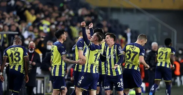 Protestolar altında 3 maçlık hasrete son veren kanarya devreyi zirvenin 14 puan gerisinde bitirdi