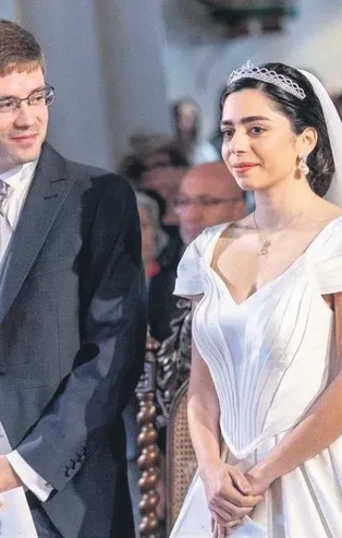 Türkiye'nin konuştuğu aşk hikayesi! Mecklenburg Prensi Alexander’la evlenen Hande Macit ilk röportajını TAKVİM'e verdi