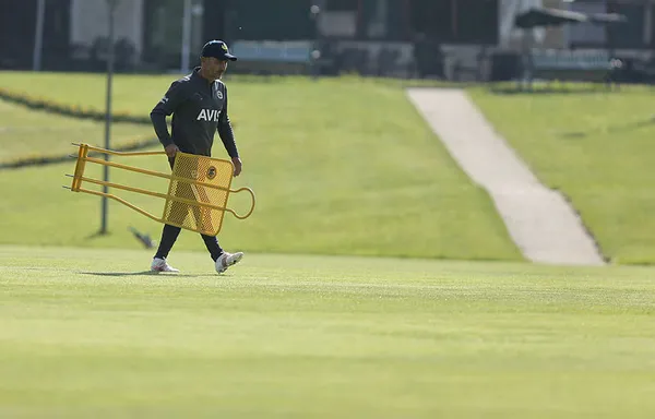 vitor-pereiranin-aklindaki-super-ikili-gustavo-paulinho-1626354232214.jpg Vitor Pereira'nın aklındaki süper ikili: Gustavo - Paulinho-3