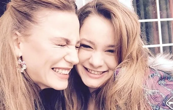 Serenay Sarıkaya hayatını film yapacak-1