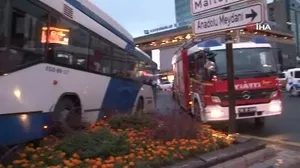 Başkentte feci kaza! İki otobüsün karıştığı trafik kazasında 17 kişi yaralandı