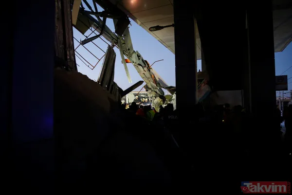 Son dakika: Ankara'da tren kazası! Yüksek Hızlı Tren ile banliyö treni çarpıştı - 30