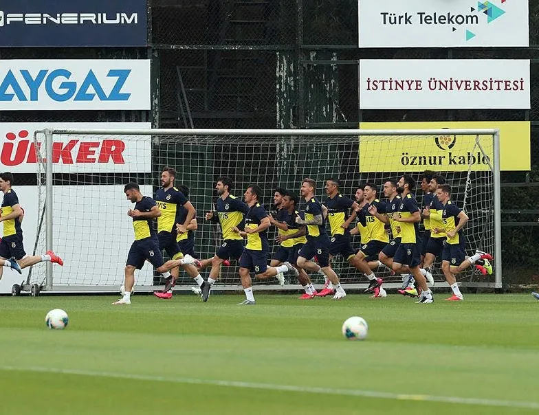 Fenerbahçe Göztepe’ye bileniyor