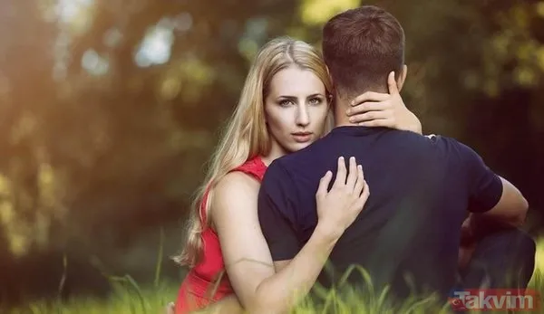 Skandal ki ne skandal! Kocasıyla yasak aşk yaşayan ünlü şarkıcının asansörde ağzını burnunu kırdı 'adında e harfi var' - 5