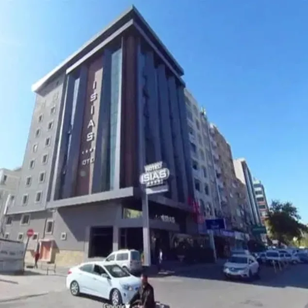 İsias Otel deprem nedeniyle yıkılmamış!