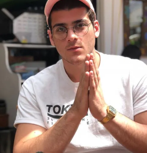 Survivor 2021 yarışmacısı çıka çıka bakın kim çıktı yoksa torpilli mi ! Survivor'ın yakışıklısı Masterchef jürisi Somer Sivrioğlu'nun...-9