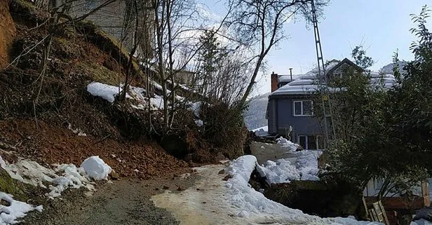 Trabzon’da heyelan; mahalle yoluna gidilemiyor