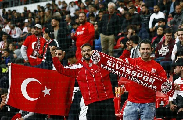 UEFA Konferans Ligi'nde Sivasspor, Kopenhag'a 5 golle mağlup oldu-4