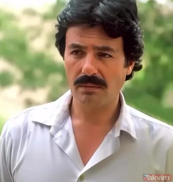 Bana Sor, Sabahçı Kahvesi, Sevda Yelleri, Bana Da Söyle Gibi Seslendirdiği Eserlerin Yanı Sıra Çeşme, Boynu Bükük, Batan Güneş Gibi Filmlerde De Yer Alan Ferdi...