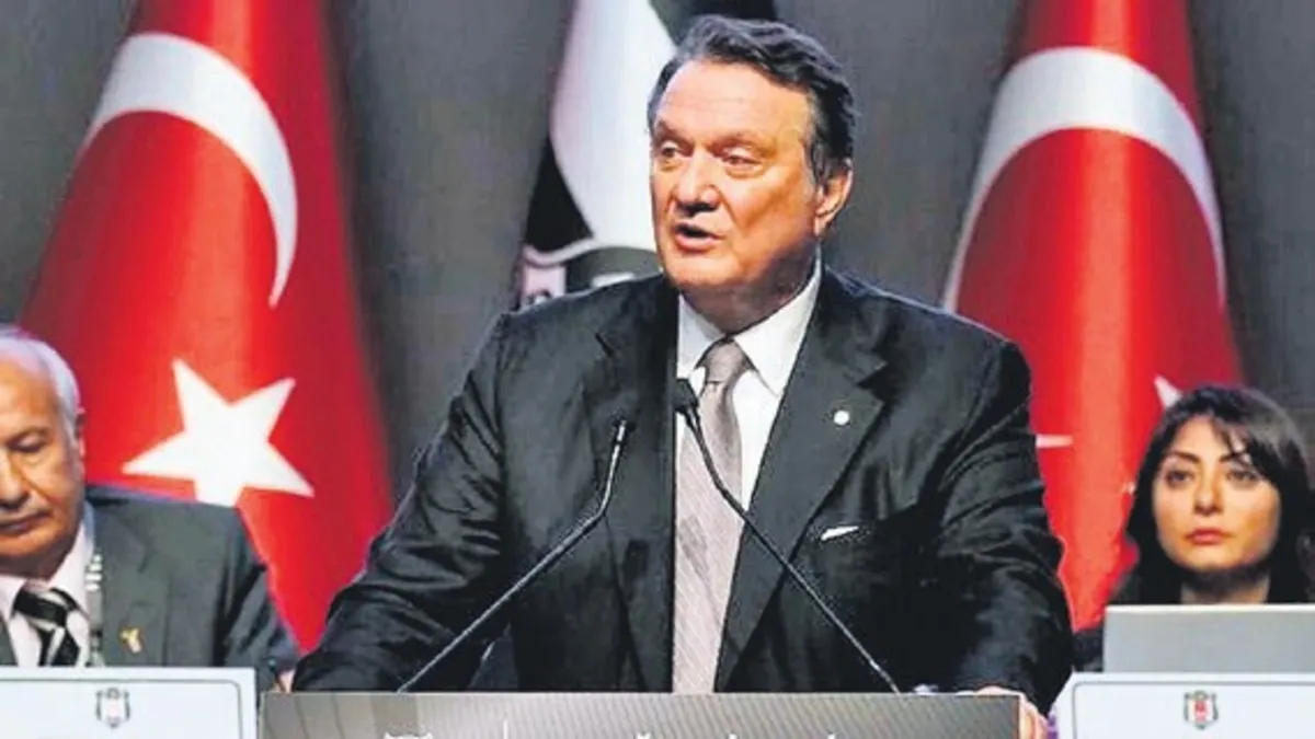 Beşiktaş'ta Hasan Arat oy çokluğuyla 1 yıl üyelikten uzaklaştırıldı