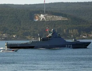 Rus savaş gemisi Karadeniz’e doğru ilerliyor