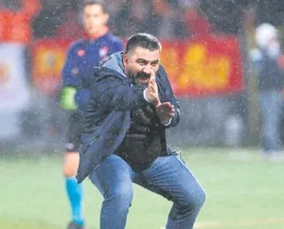 Zirveye ayar veren adam