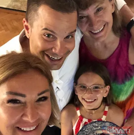 Resmen babaannesinin kopyası! Acun Ilıcalı'nın annesi ile kızı Melisa'nın benzerliği şoke etti! İşte Acun Ilıcalı’nın annesi... - 34