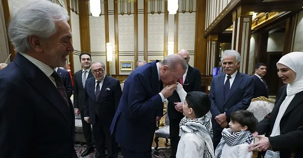 Ödül sahipleri Külliye'de! Başkan Erdoğan Jadallah ile görüntülü görüştü! "Gazze halkına bir baba gibi sahip çıktınız"