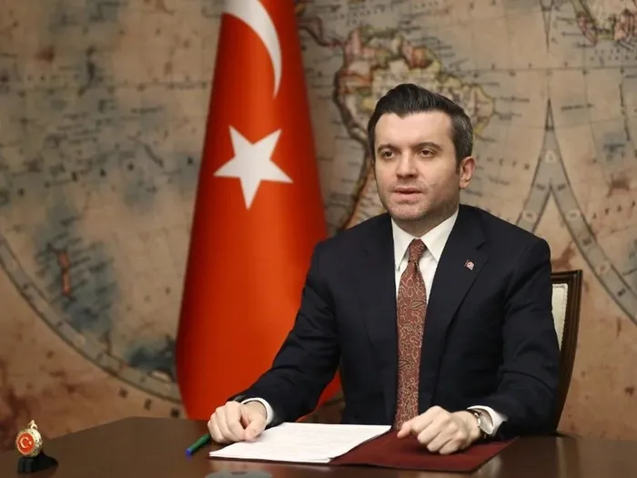 son-dakika-resmi-gazetede-yayimlandi-bakanliklara-yeni-atamalar-1704491198153.jpeg Son dakika.. Resmi Gazete'de yayımlandı! Bakanlıklara yeni atamalar...-3