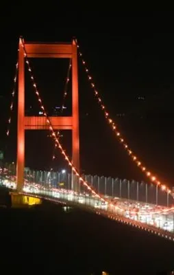 İstanbul turuncuya büründü