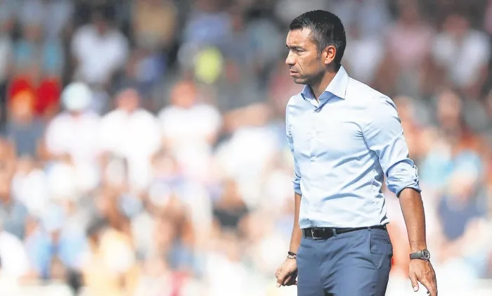 Hollandalı hoca yönetiminden Fenerbahçeli yıldız Ryan Kent'i istedi-3