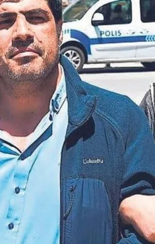 CHP'li İzmir Büyükşehir Belediyesi'nin şefi Mustafa Demir, PKK elebaşı Murat Karayılan'ın yakın adamı çıktı!