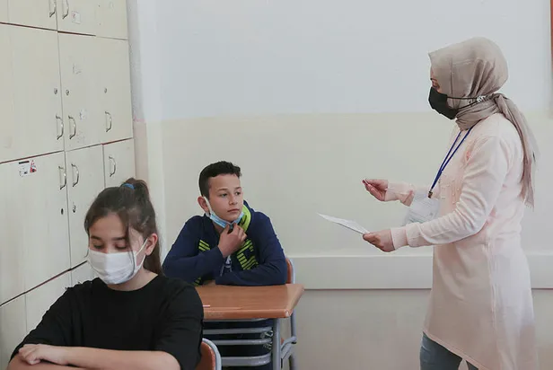 lgs-fransizca-almanca-soru-cevaplari-meb-kitapcik-turune-gore-2020-lgs-cevap-anahtari-1622975937342.jpg LGS Fransızca Almanca soru cevapları! 2021 MEB kitapçık türüne göre LGS soru ve cevap anahtarı!-2