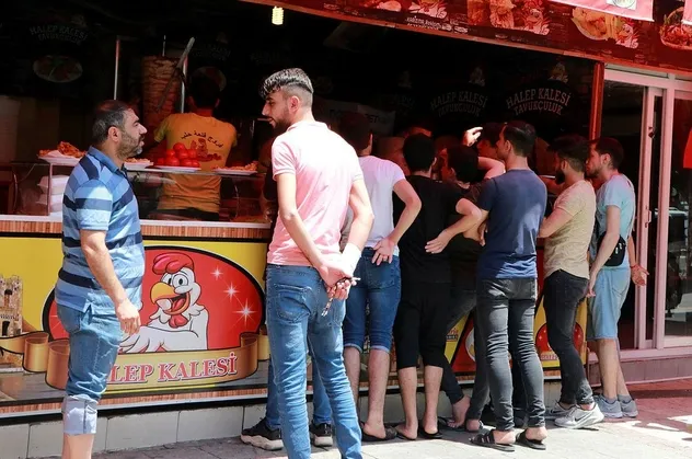Son dakika: Vaka sayısının arttığı Adana'da döner kuyruğu!