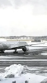 Son dakika: İstanbul'da uyarı üstüne uyarı! E-5 trafiğe kapandı! THY açıkladı: Uçuşlar durdu! Otogardan çıkışlar yasak... İşte son durum