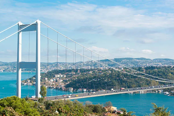 kopru-ve-otoyol-ucretlerine-zam-kopru-ve-otoyol-gecis-ucreti-ne-kadar-kac-tl-oldu-karayollari-genel-mudurlugu-1698164540650.jpg Köprü ve otoyol GEÇİŞ ÜCRETİ ne kadar, kaç TL oldu? Karayolları Genel Müdürlüğü fiyat listesi... Köprü ve otoyol ücretlerine zam geldi mi?-3