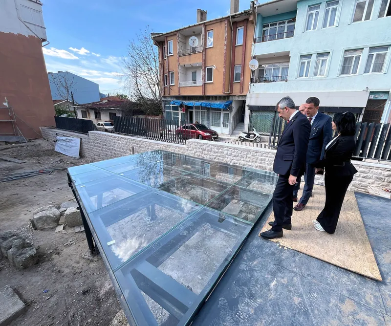 romadan-osmanliya-uzaniyor-2-bin-yillik-dev-kule-ziyarete-aciliyor-1777555148917.jpg Roma’dan Osmanlı’ya uzanıyor: 2 bin yıllık dev kule ziyarete açılıyor-3