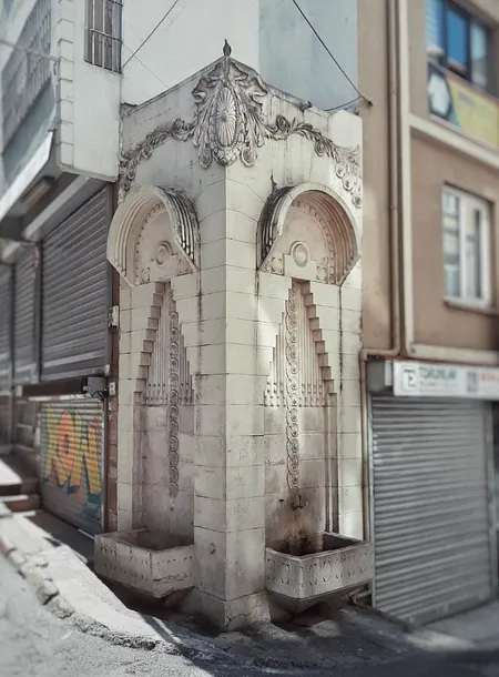 Laleli Çeşme’yi ‘biz temizledik’ diyen CHP'li İBB'nin yalanı ortaya çıktı-1