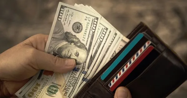 Dollars At The Last Minute November 4 Euro And How Much Is