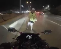 Maltepe’de motosikletin çarptığı trafik polisi yaralandı: Kaza anı kamerada